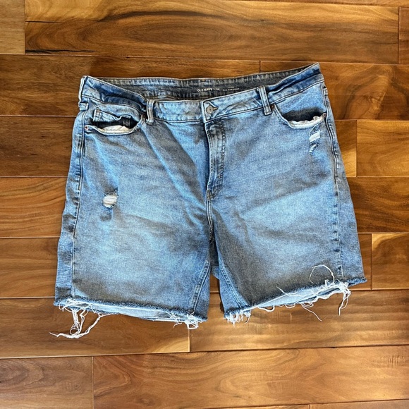 Old Navy Pants - Old Navy Light Blue OG High Rise Denim Cutoff Shorts size 20